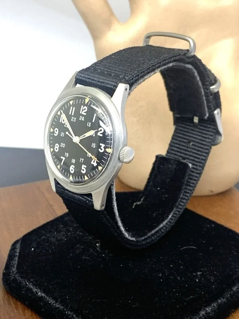 Benrus Mens Watch DTU-2A/P Vietnam Era Vintage Military Jan 1967 Nylon Band 34mm